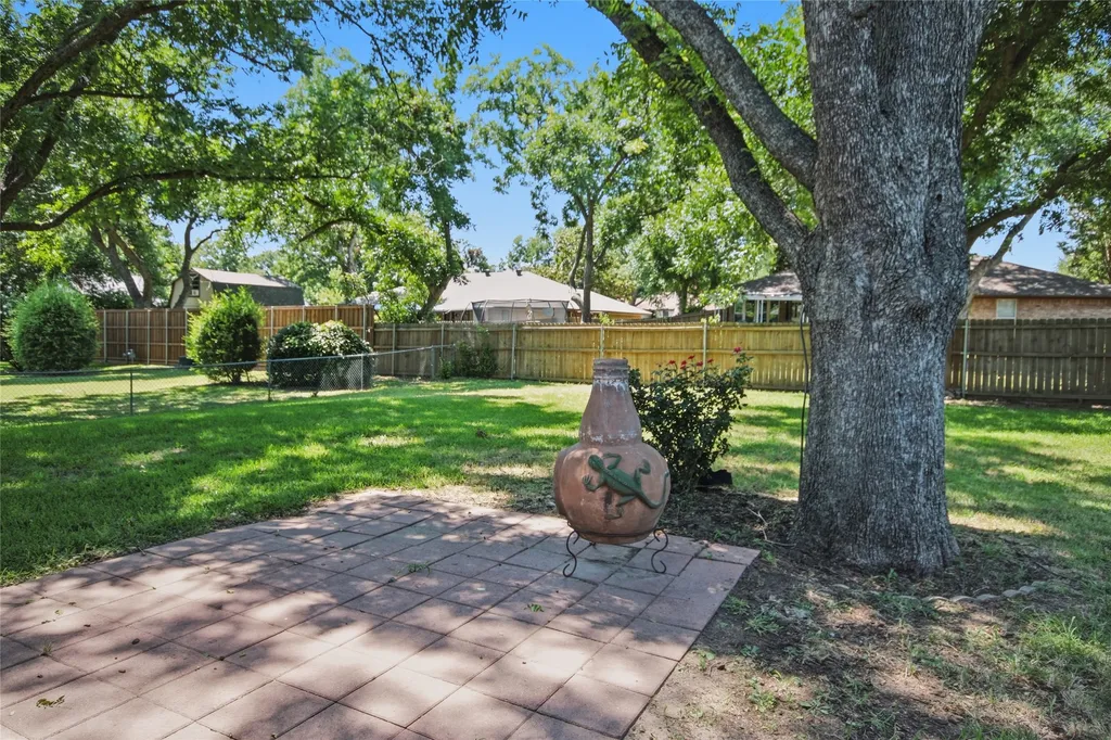 808 Hilltop Drive Weatherford TX 76086