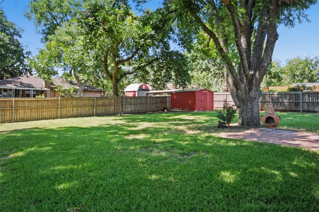 808 Hilltop Drive Weatherford TX 76086