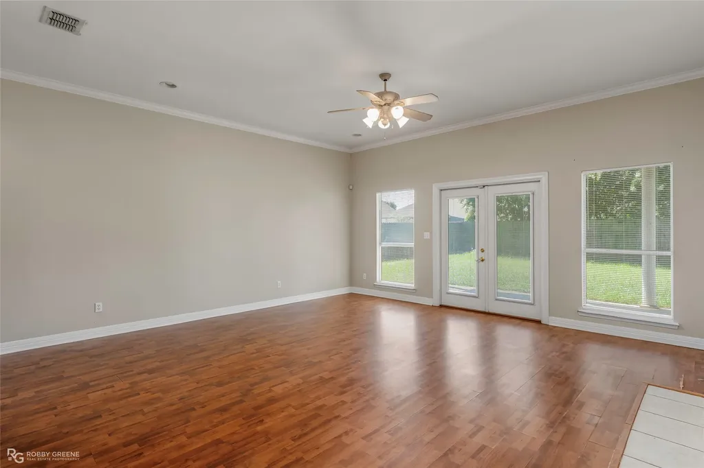 433 Hancock Drive Bossier City LA 71112