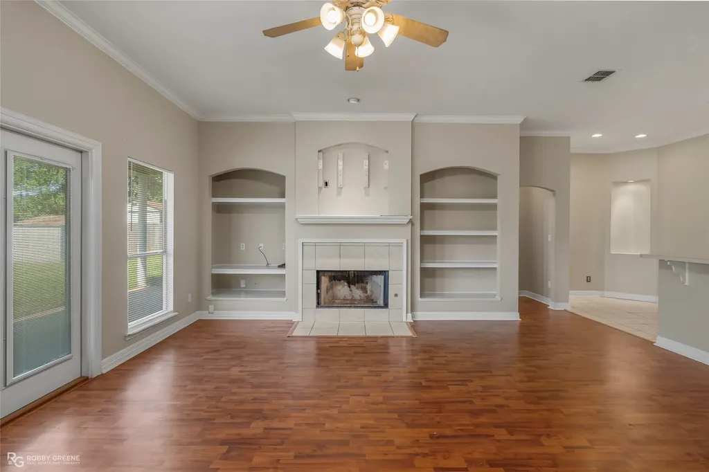 433 Hancock Drive Bossier City LA 71112