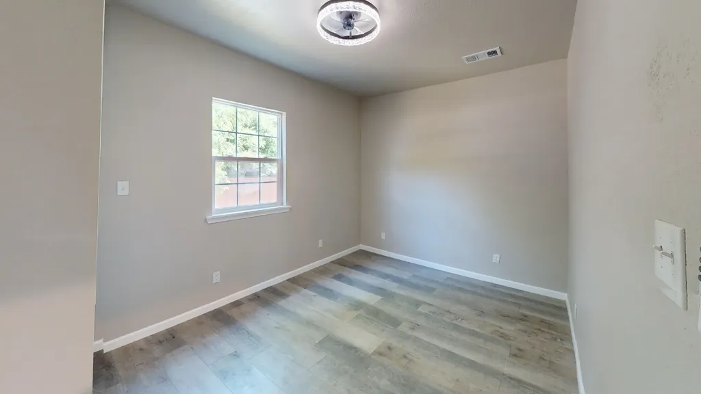 2209 Wellington Street Greenville TX 75401