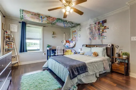 1590 Farm Road 2352 Sumner TX 75486