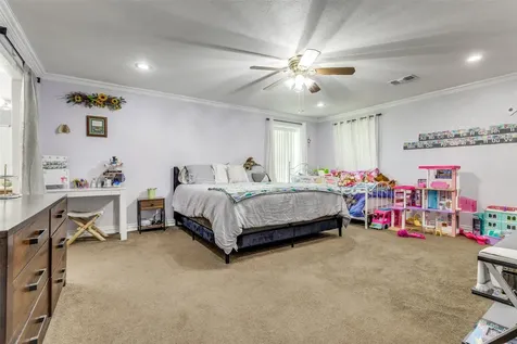 1590 Farm Road 2352 Sumner TX 75486