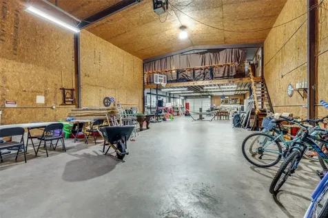 1590 Farm Road 2352 Sumner TX 75486