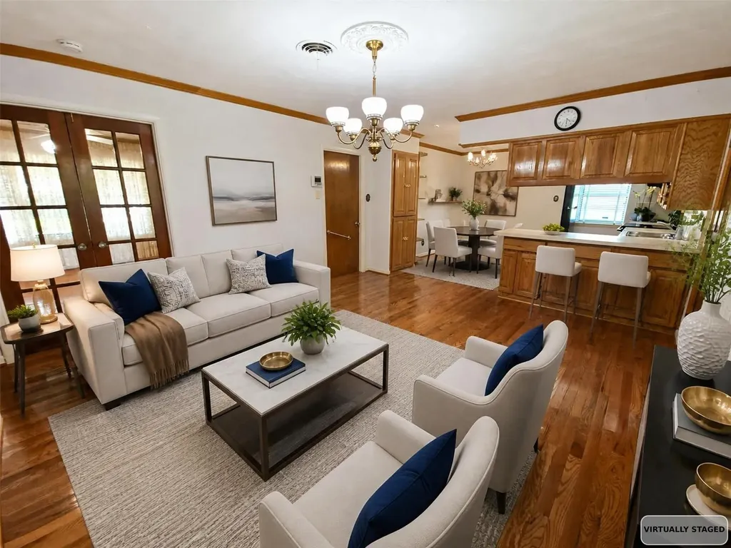 2522 Robin Lane Garland TX 75041