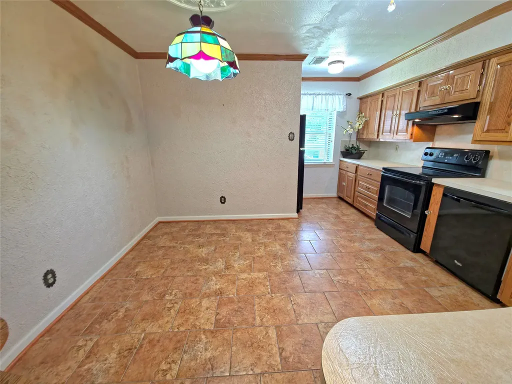 2522 Robin Lane Garland TX 75041