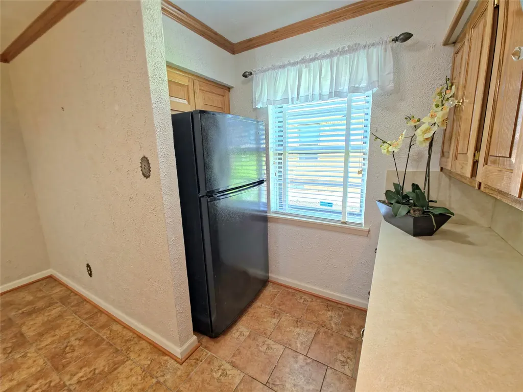 2522 Robin Lane Garland TX 75041