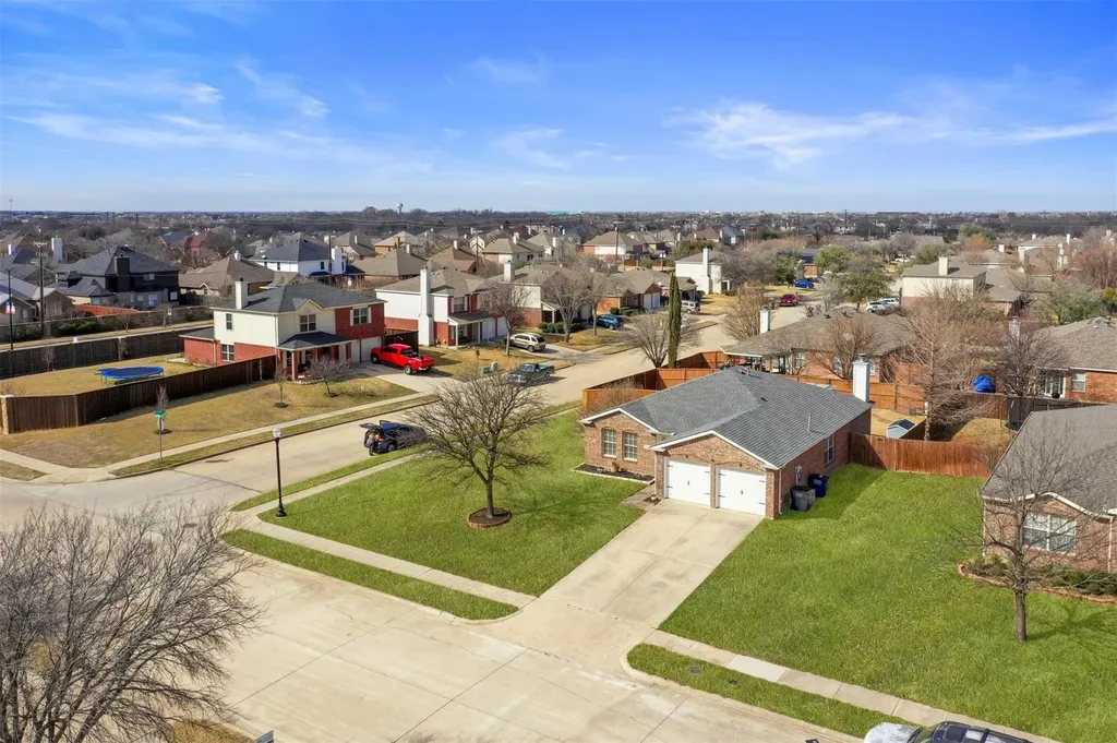 2201 Tailburton Court Little Elm TX 75068