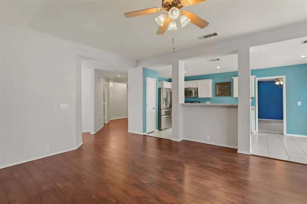 2201 Tailburton Court Little Elm TX 75068