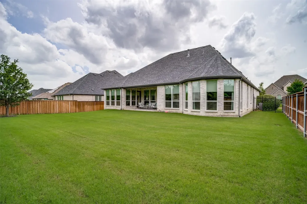 810 Country Brook Lane Prosper TX 75078