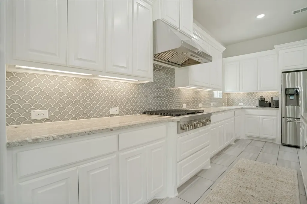 810 Country Brook Lane Prosper TX 75078