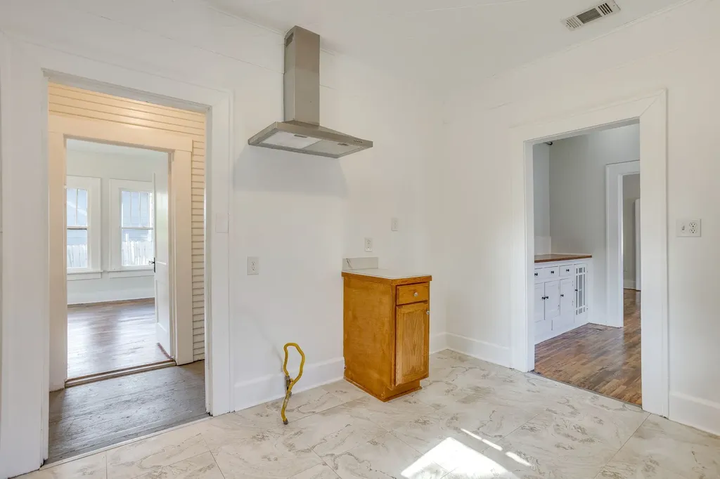 2505 Lipscomb Street Fort Worth TX 76110