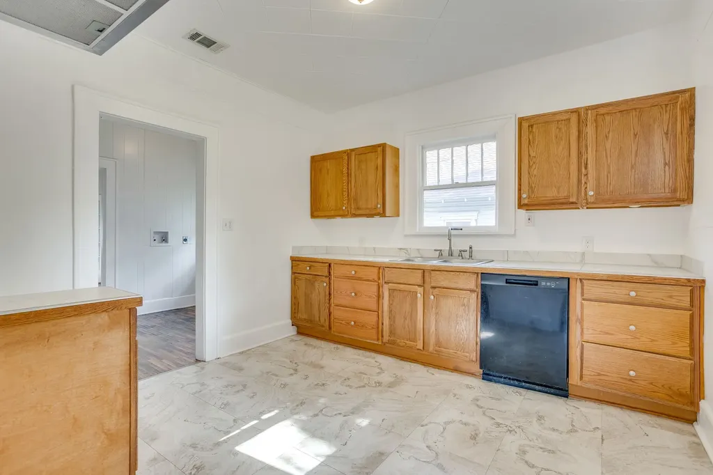 2505 Lipscomb Street Fort Worth TX 76110