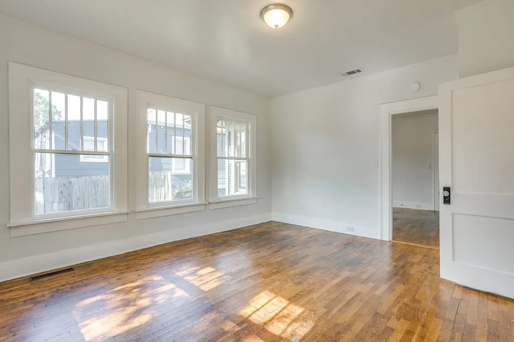 2505 Lipscomb Street Fort Worth TX 76110