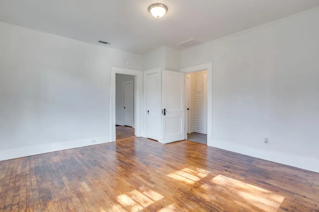 2505 Lipscomb Street Fort Worth TX 76110