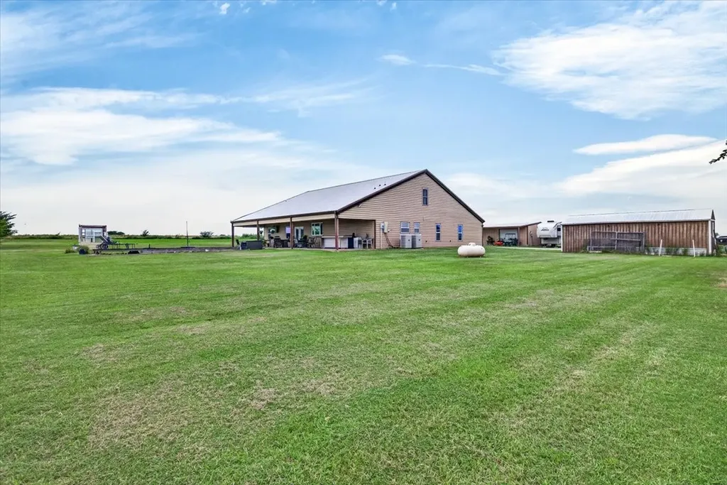 638 Vz County Road 2807 Mabank TX 75147