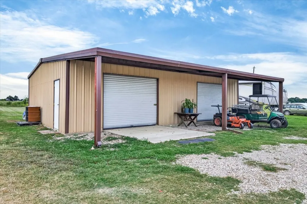 638 Vz County Road 2807 Mabank TX 75147