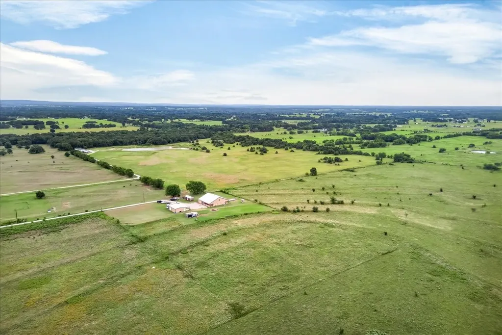 638 Vz County Road 2807 Mabank TX 75147