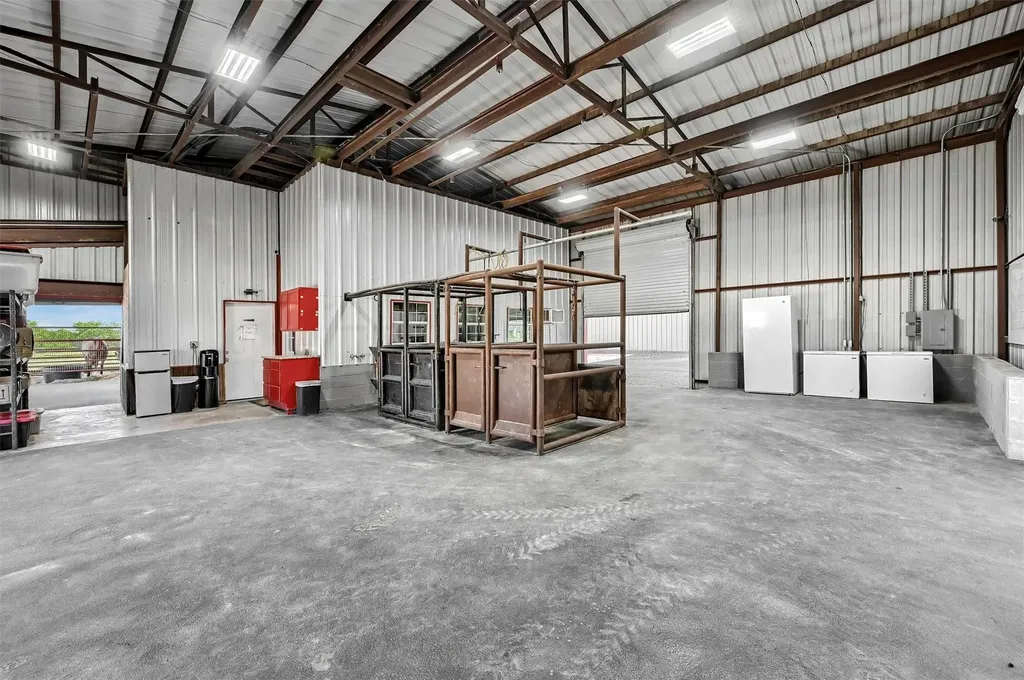 20910 Us Highway 377 Whitesboro TX 76273
