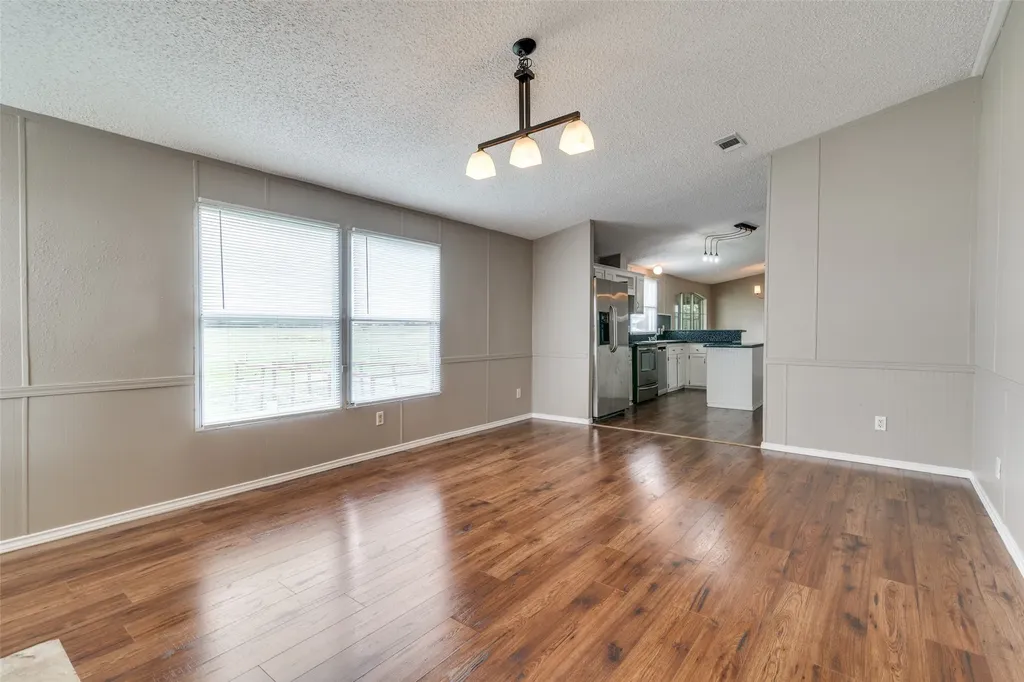 19928 County Road 590 Nevada TX 75173