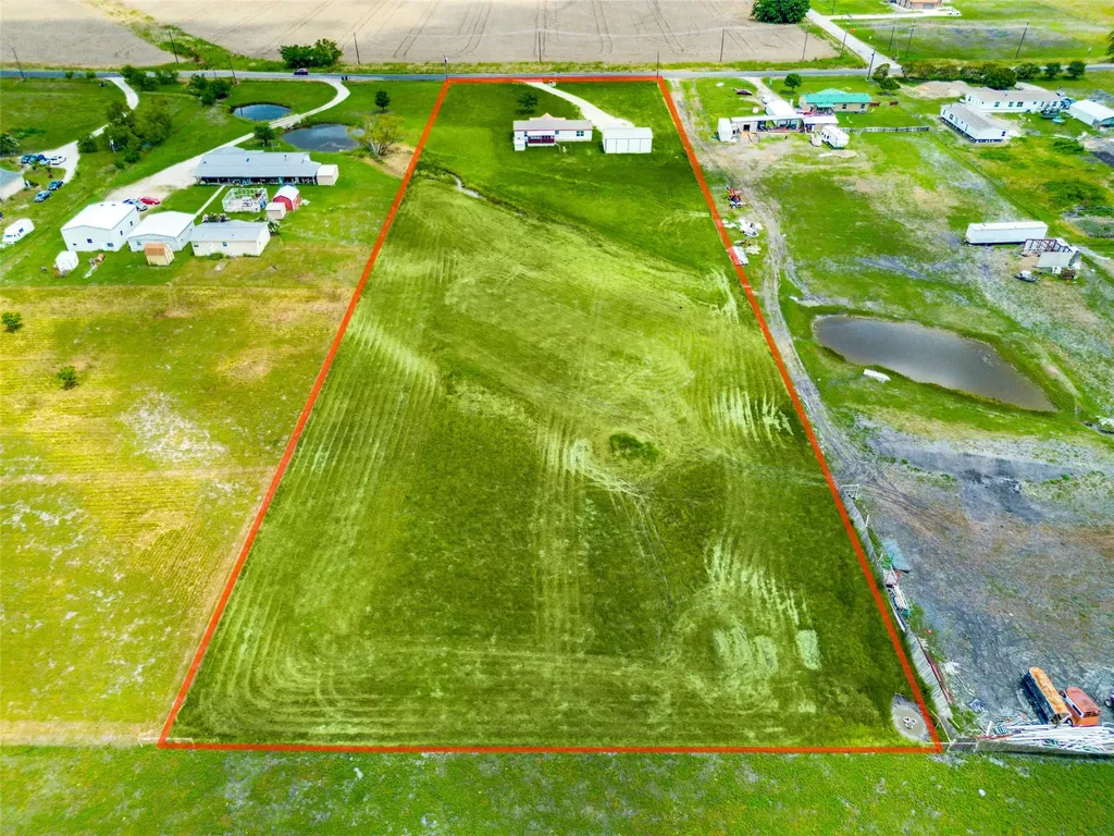 19928 County Road 590 Nevada TX 75173