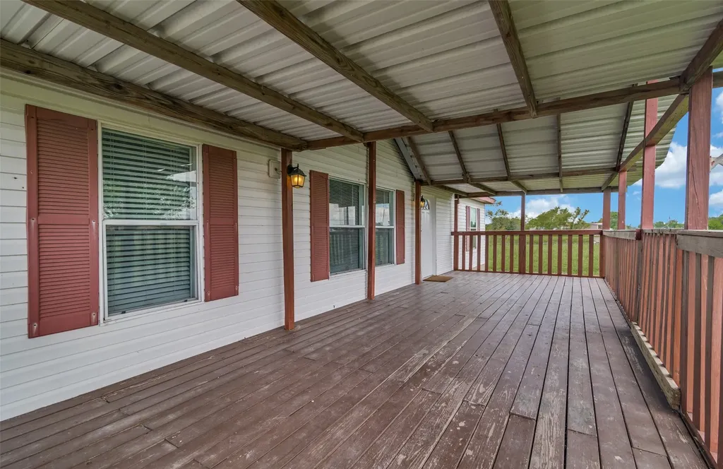 19928 County Road 590 Nevada TX 75173