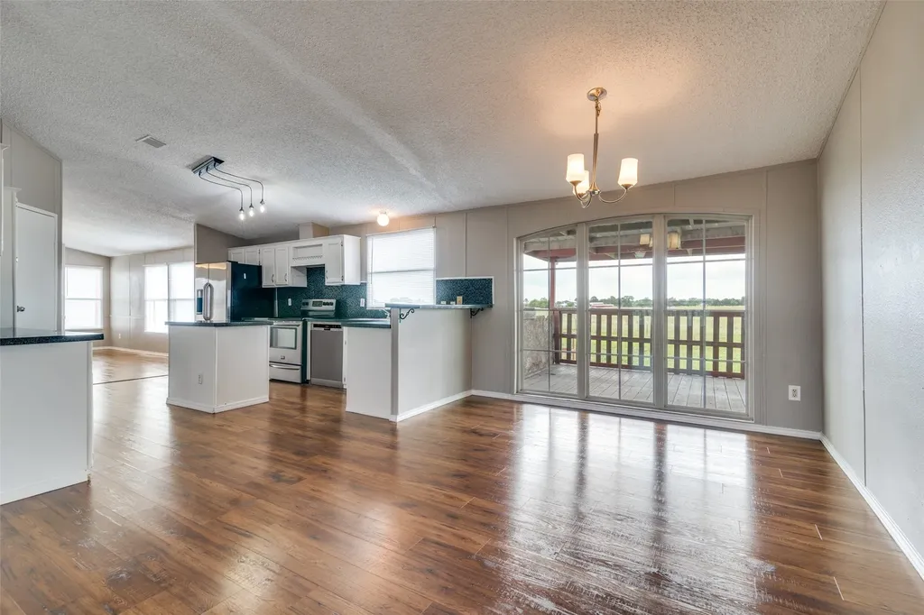 19928 County Road 590 Nevada TX 75173
