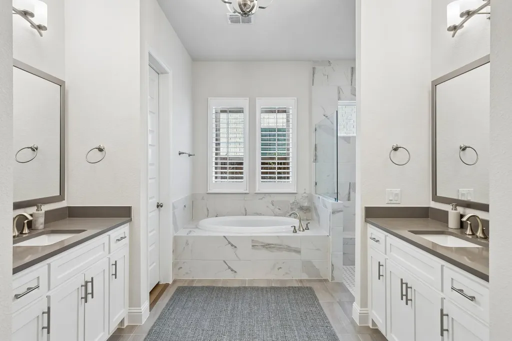 2232 Offerande Drive Fort Worth TX 76008