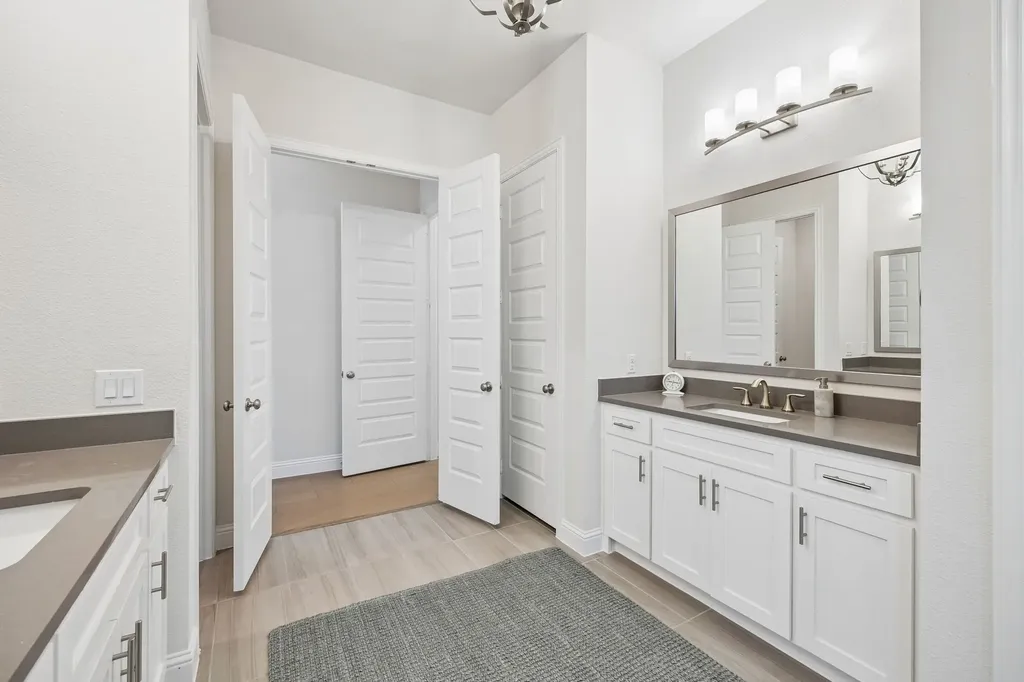 2232 Offerande Drive Fort Worth TX 76008