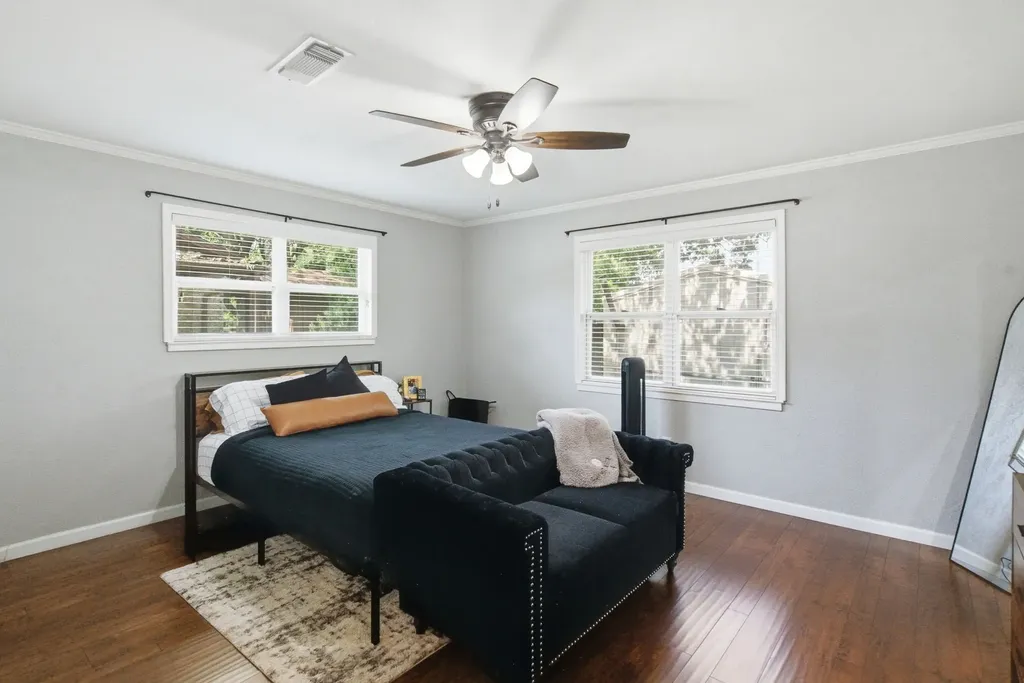 616 S Bowie Street De Leon TX 76444