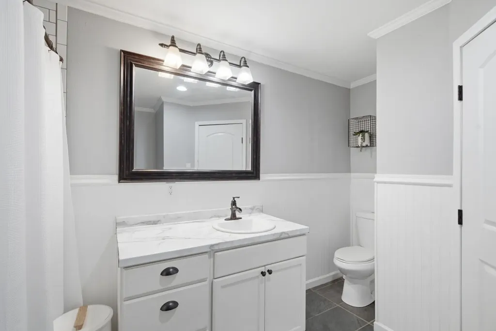 616 S Bowie Street De Leon TX 76444