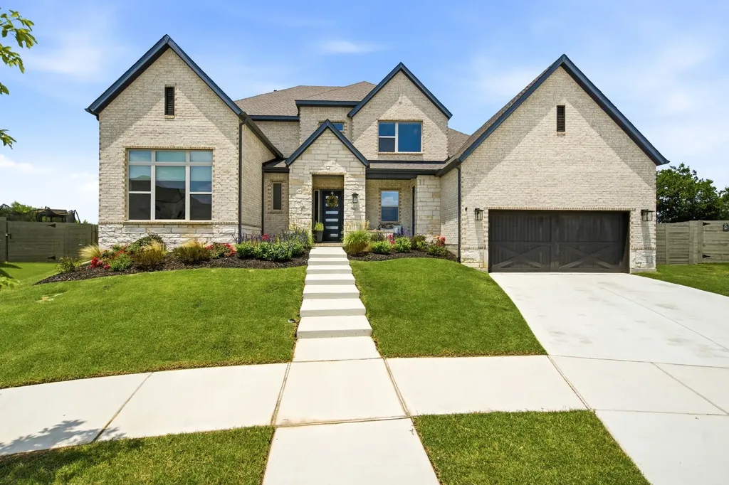 2033 Longspur Drive Argyle TX 76226