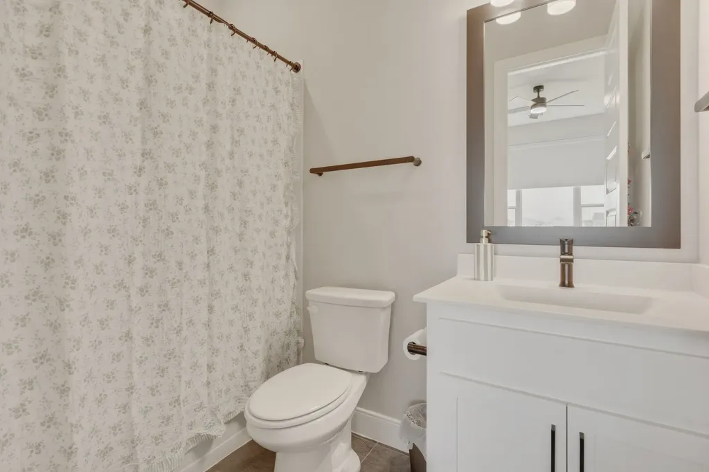 2033 Longspur Drive Argyle TX 76226
