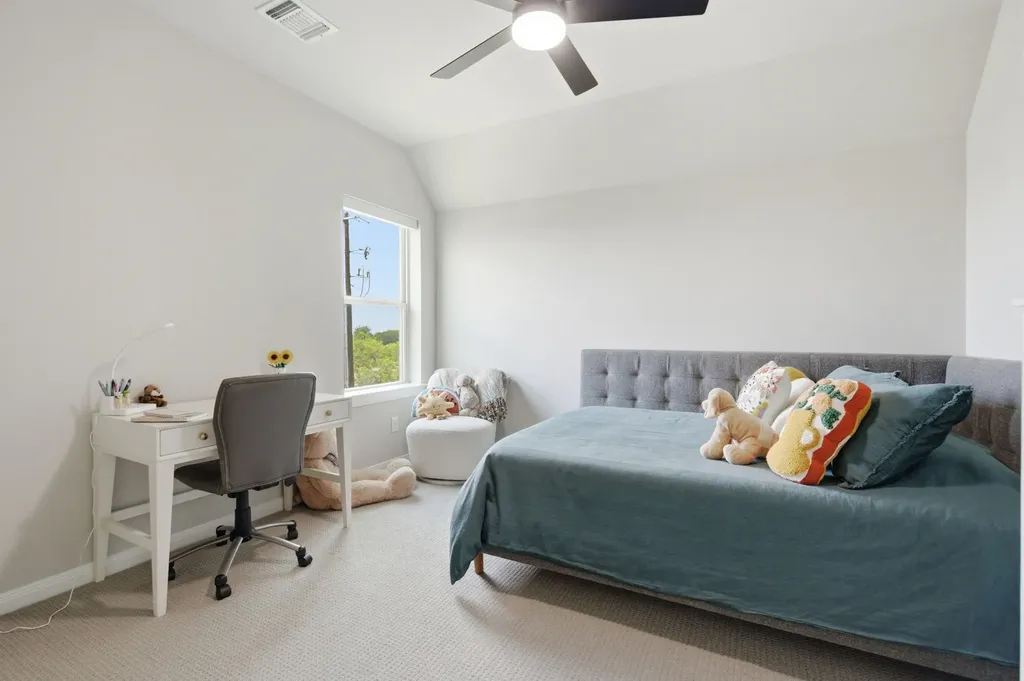 2033 Longspur Drive Argyle TX 76226