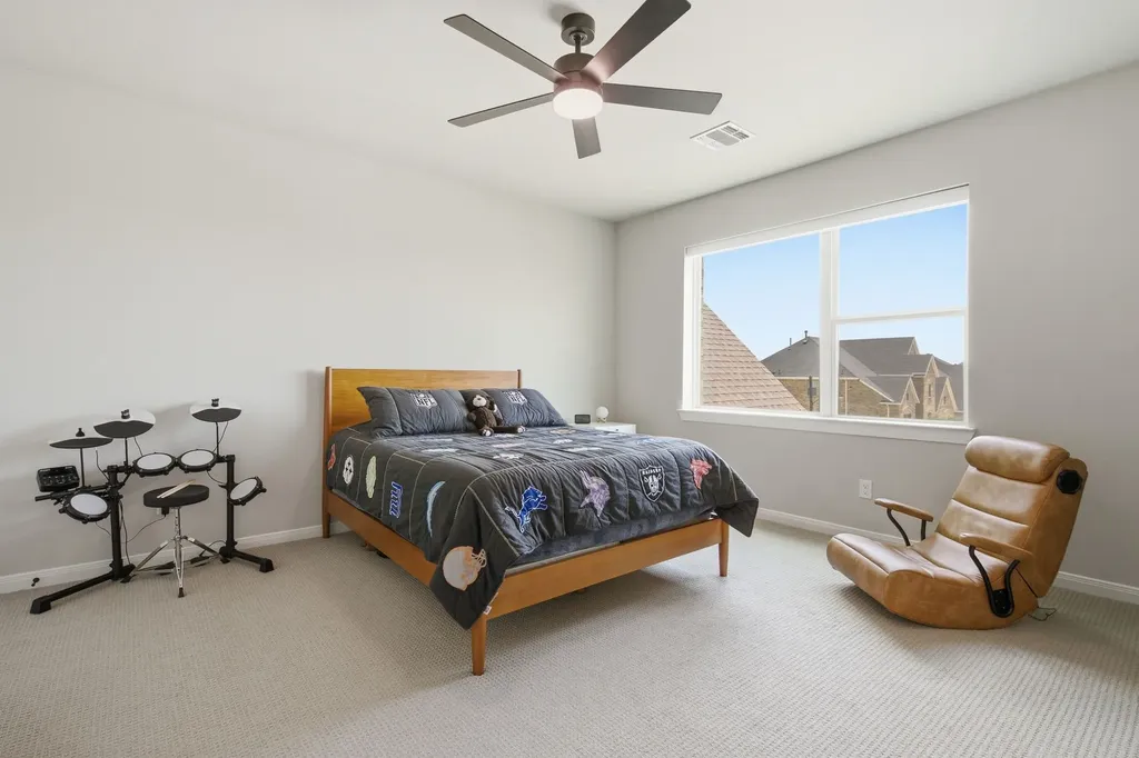 2033 Longspur Drive Argyle TX 76226