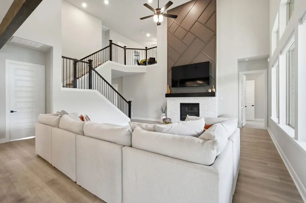 2033 Longspur Drive Argyle TX 76226