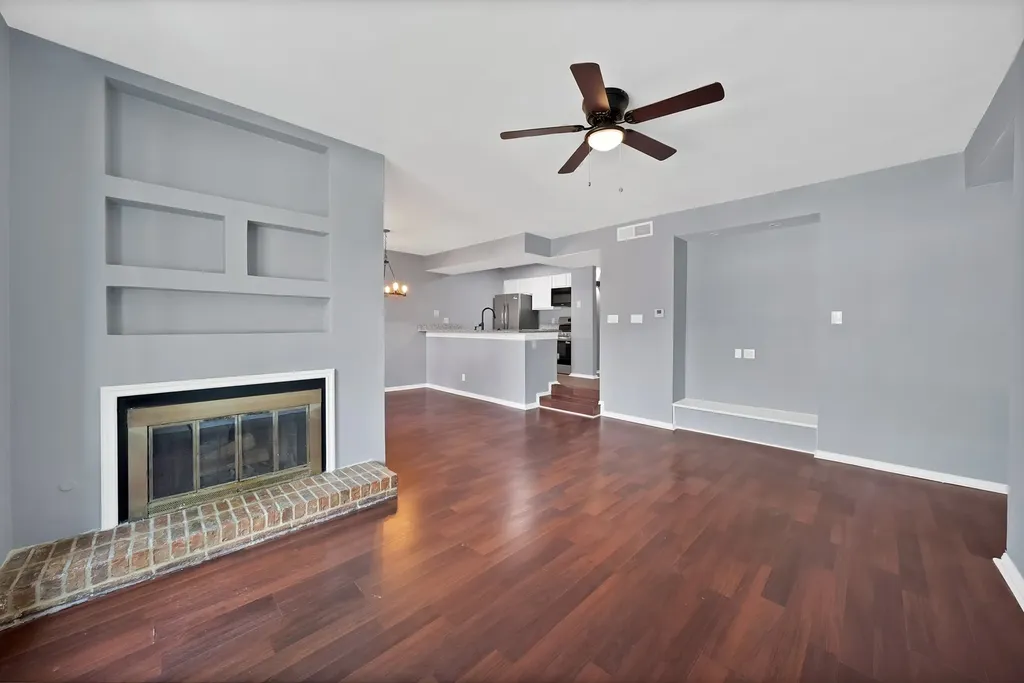 5750 Phoenix Drive Dallas TX 75231