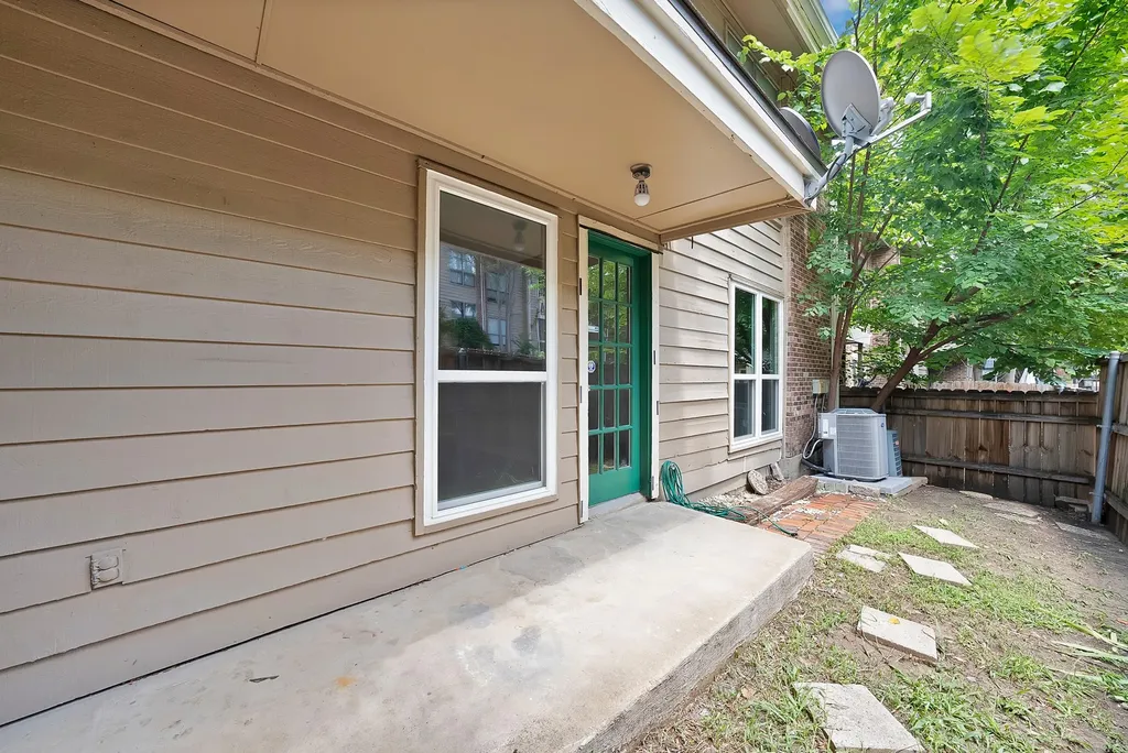 5750 Phoenix Drive Dallas TX 75231