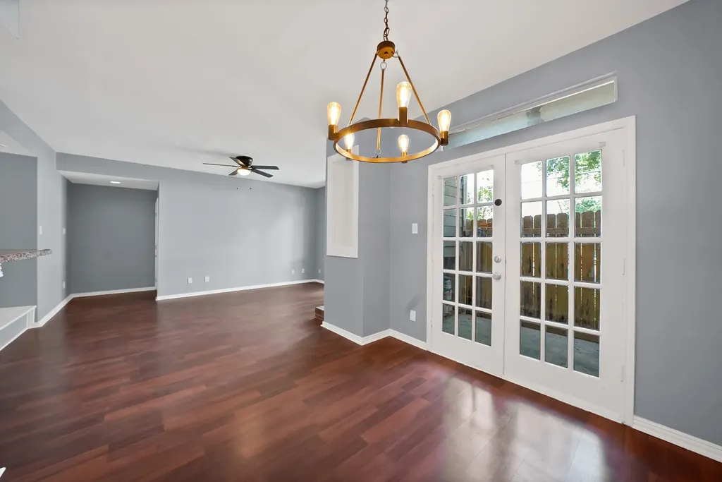 5750 Phoenix Drive Dallas TX 75231