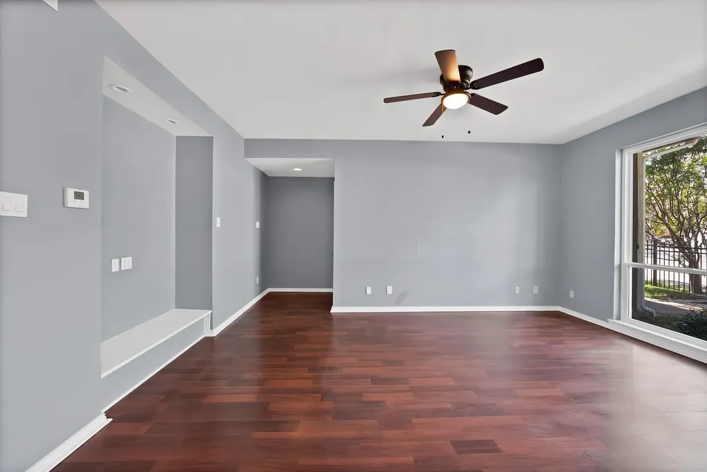 5750 Phoenix Drive Dallas TX 75231