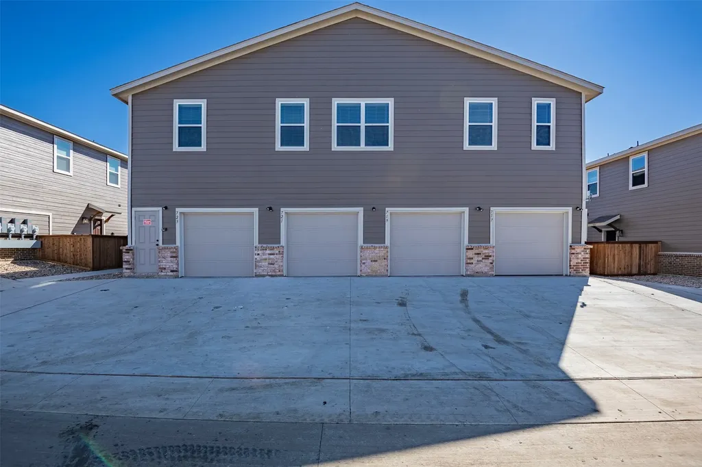 645 Wheatfield Drive Venus TX 76084