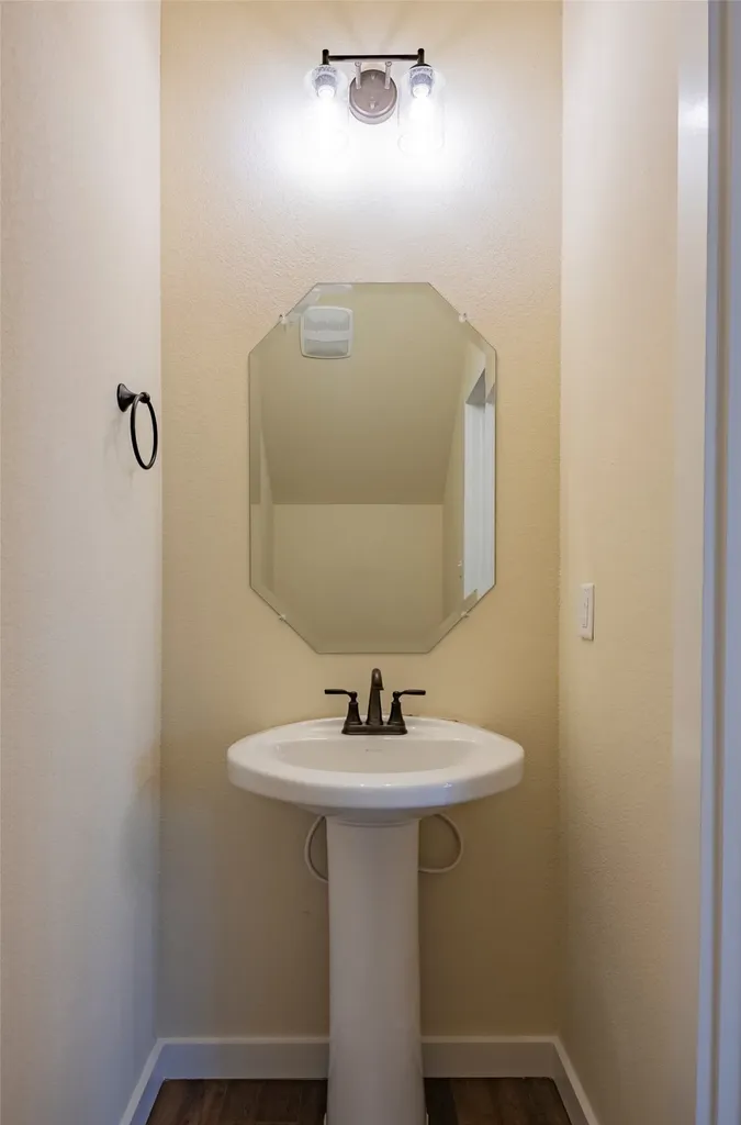 645 Wheatfield Drive Venus TX 76084