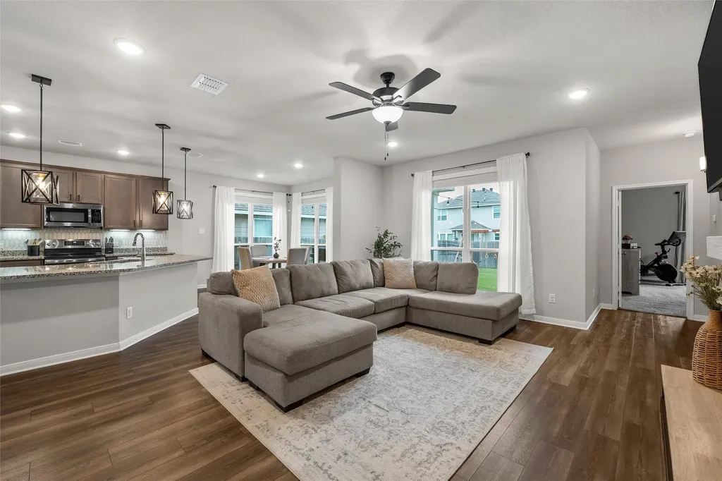 11200 Pallasite Court Lorena TX 76655