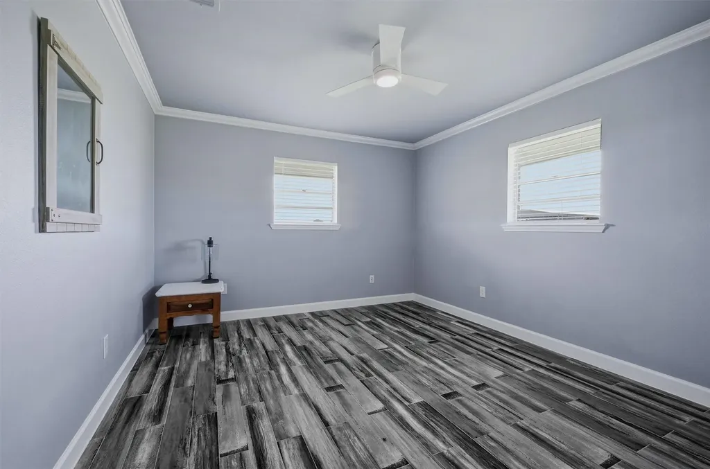 1861-1 Roland Road Whitesboro TX 76273