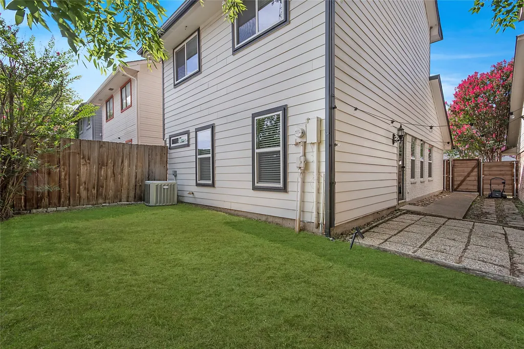 218 Saint Marys Place Rockwall TX 75087