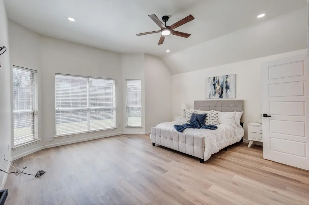 809 Camellia Court Desoto TX 75115