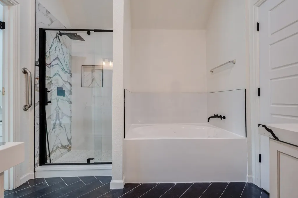 809 Camellia Court Desoto TX 75115