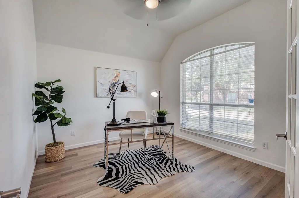 809 Camellia Court Desoto TX 75115