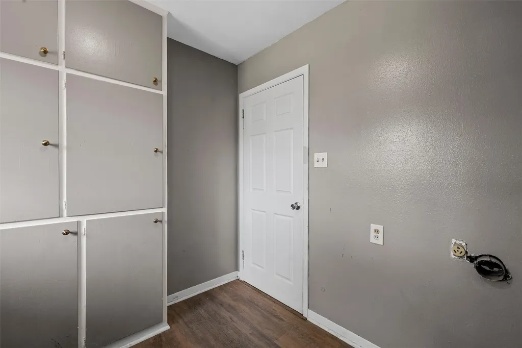 733 W 5th Street Mcgregor TX 76657