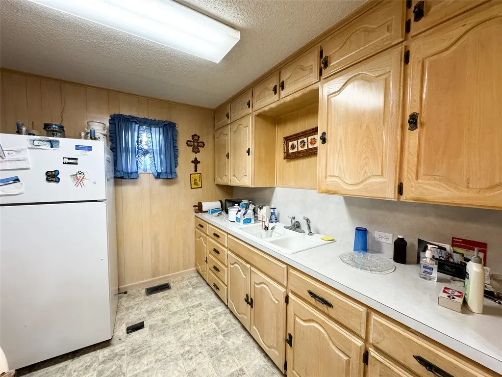 918 N 6th Street Haskell TX 79521